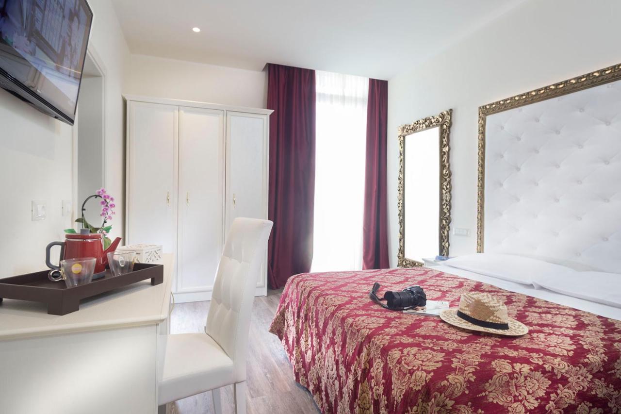 Hotel Lido Rimini Eksteriør bilde