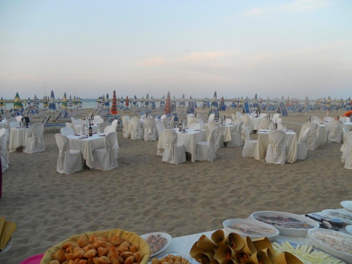 Hotel Lido Rimini Eksteriør bilde